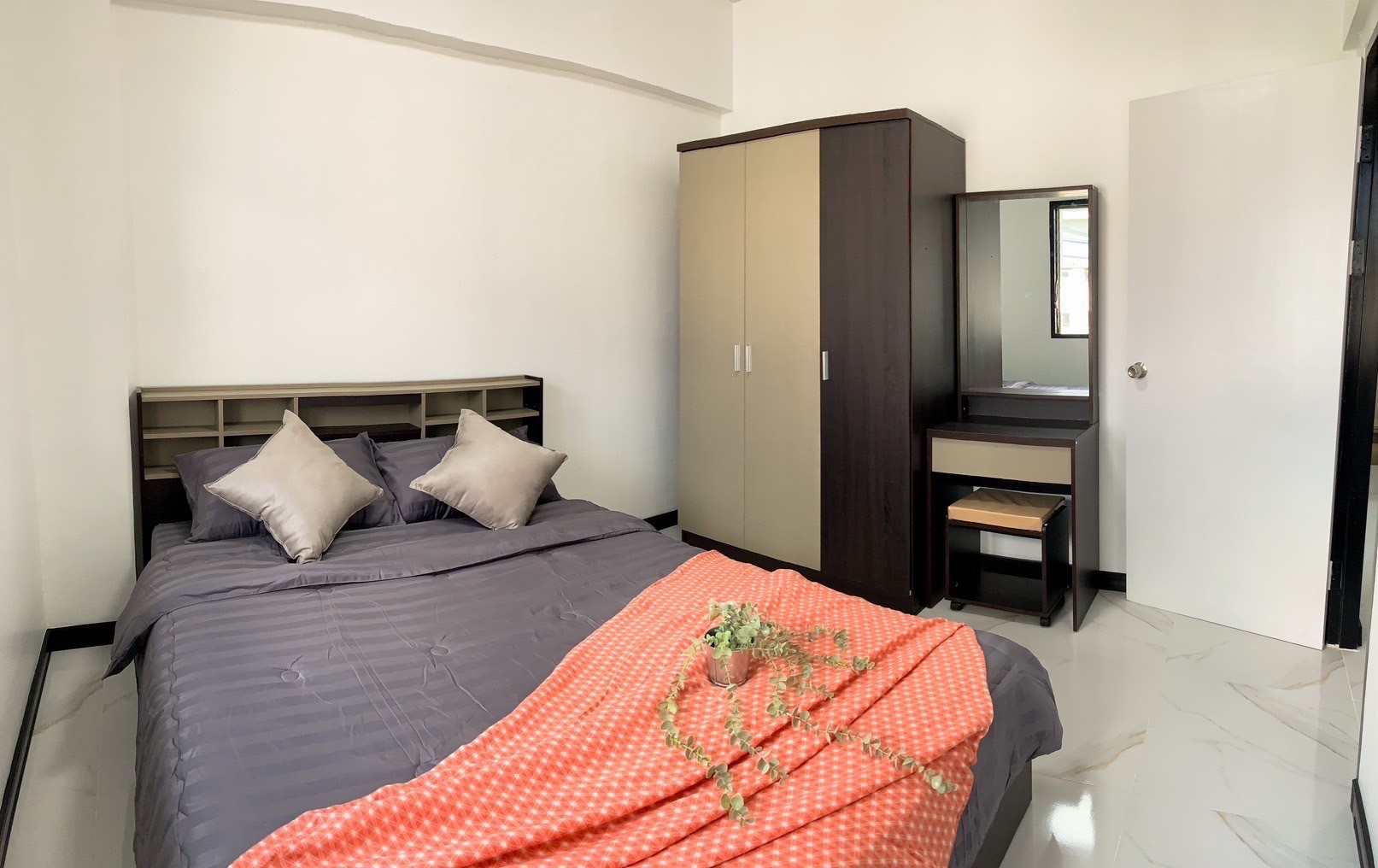 Ban Phon Housing Estate Newly renovated 2