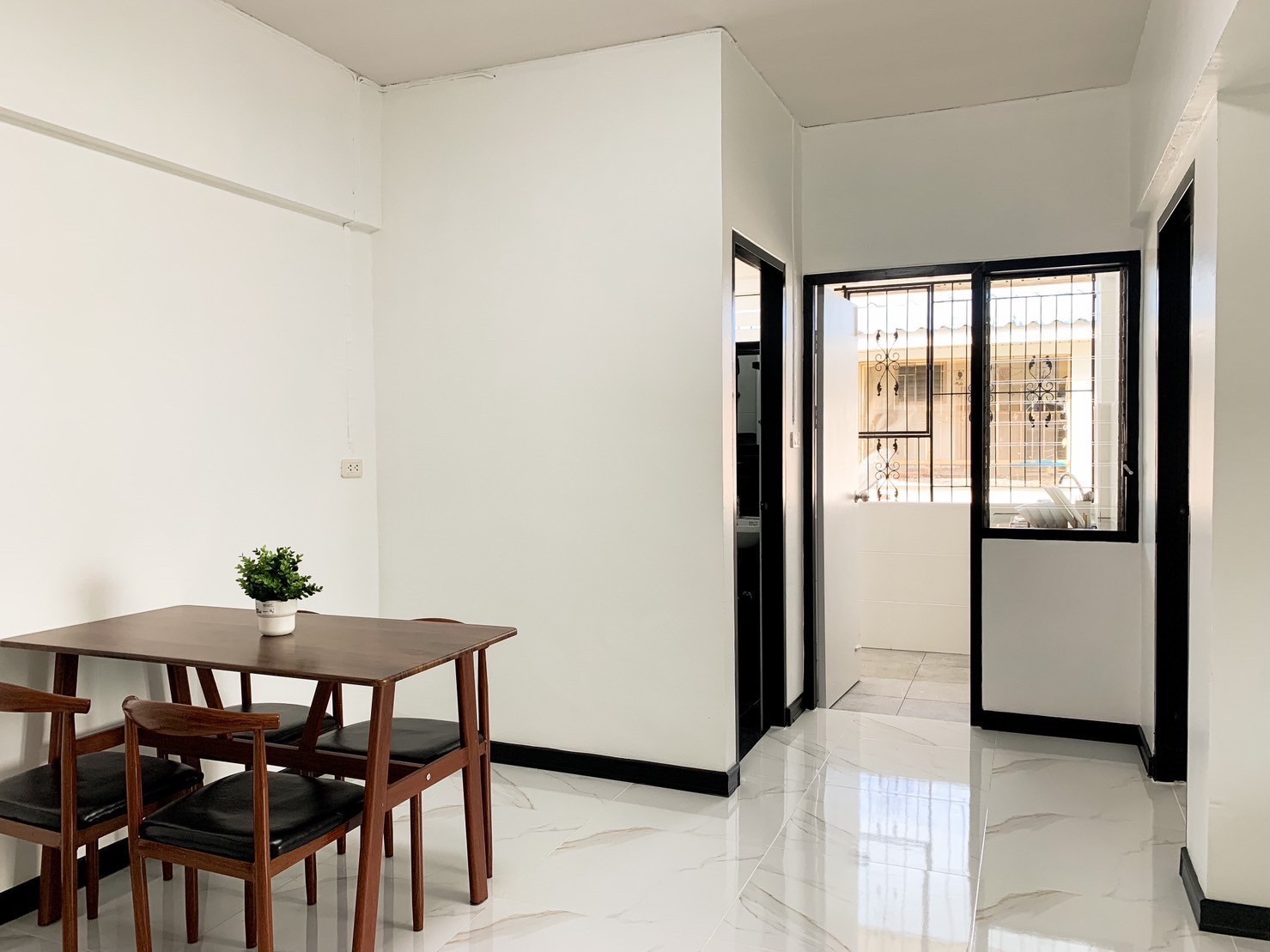 Ban Phon Housing Estate Newly renovated 3